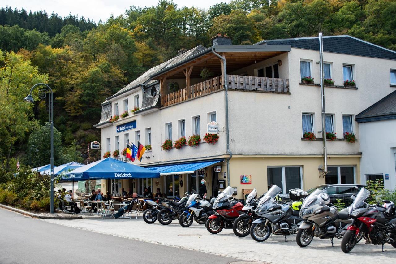 Hotel Huberty Kautenbach Eksteriør bilde