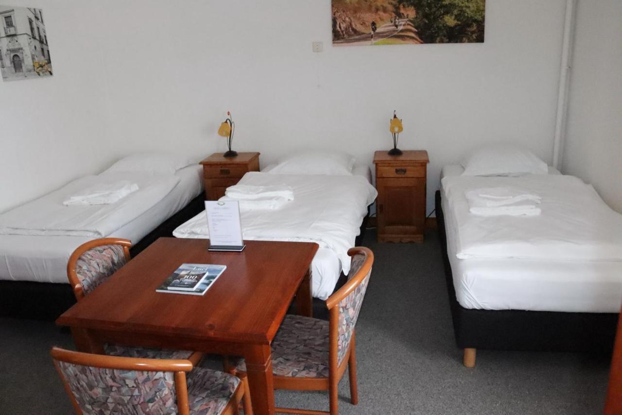 Hotel Huberty Kautenbach Eksteriør bilde
